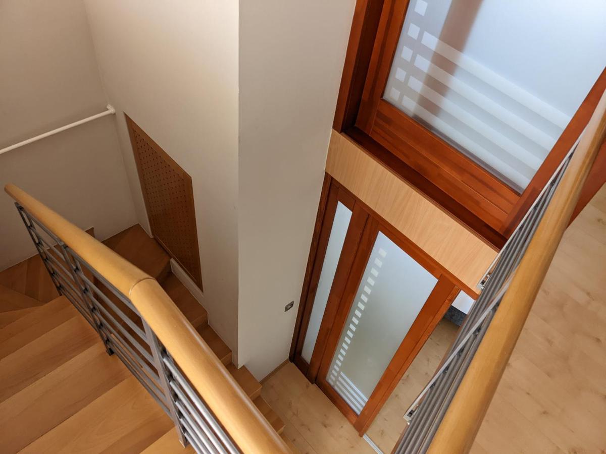 Minaret Apartman เอ็กเกอร์ ภายนอก รูปภาพ
