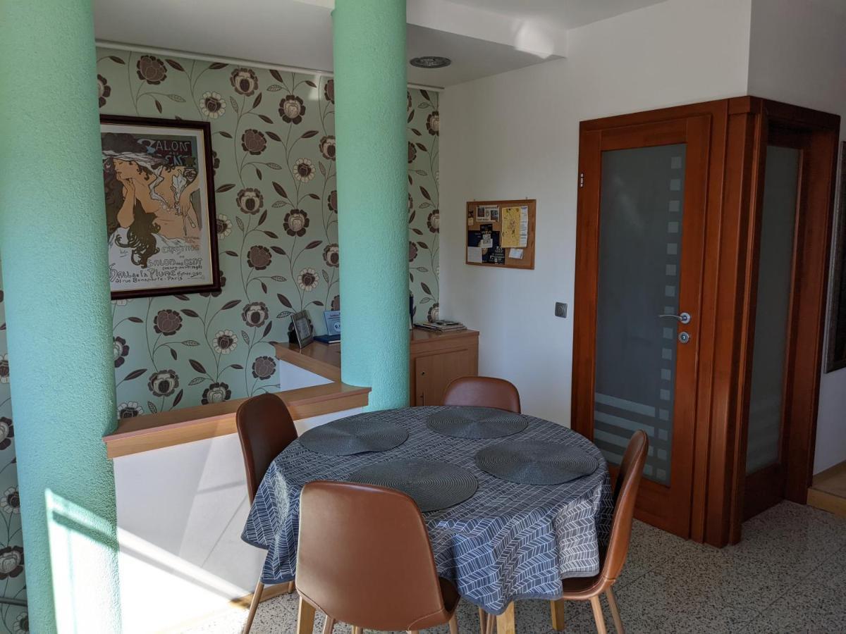 Minaret Apartman เอ็กเกอร์ ภายนอก รูปภาพ